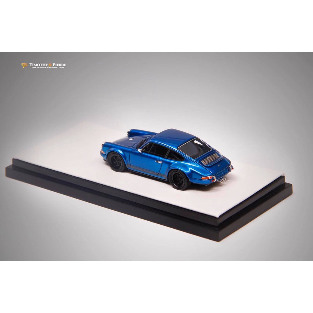 Timothy & Pierre Singer Vehicle Porsche 911 (964) Clear Blue Metallic Resin Limited edition 499pcs