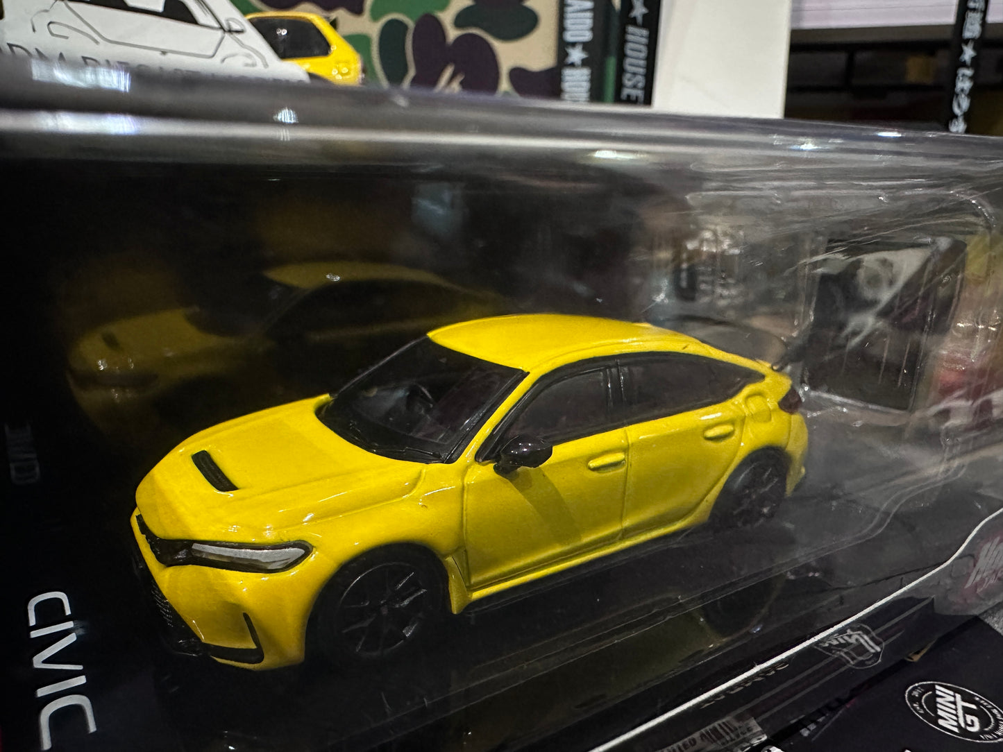 Hobby Japan Honda Civic Type R FL5 with Engine Display Model Yellow Customised Color HJ641063Y