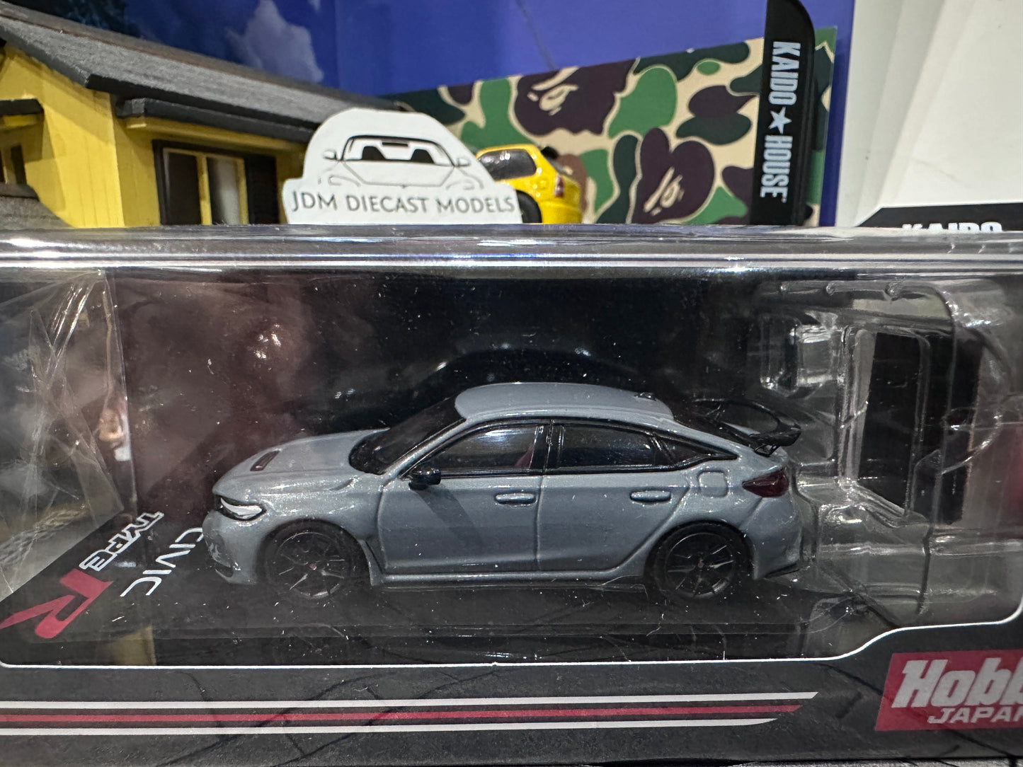 Hobby Japan Honda Civic Type R FL5 with Engine Display Model Sonic Gray Pearl HJ641063GM