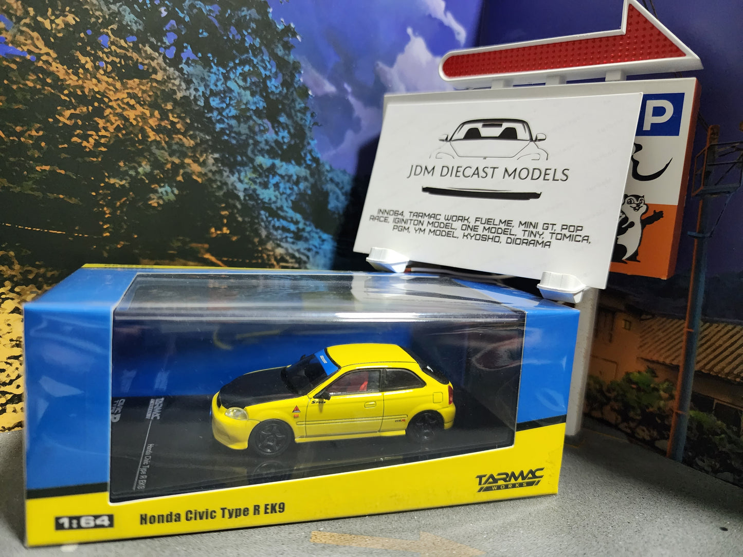 Tarmac Works Honda Civic Type-R EK9 Yellow Spoon