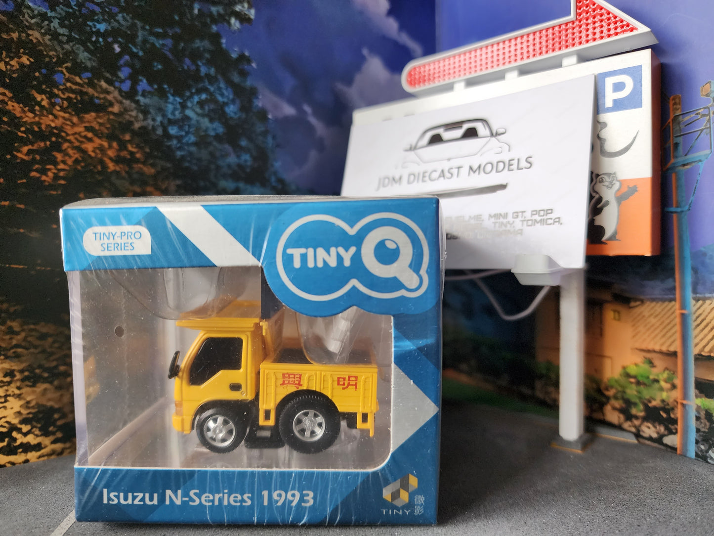 TinyQ Isuzu N-Series 1993 Construction Truck TinyQ-12a