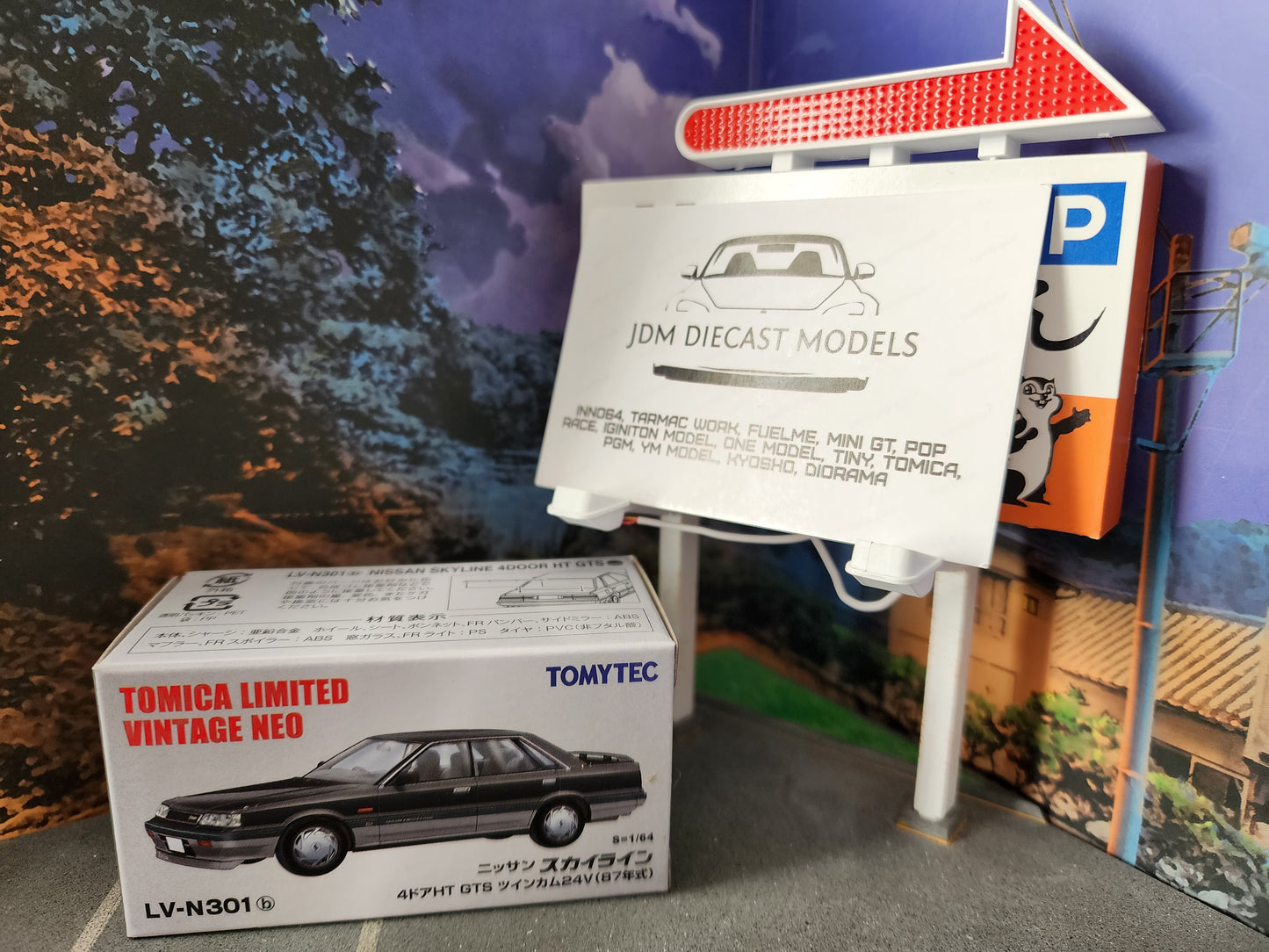 Tomica Limited Vintage Neo LV-N301b Nissan Skyline 4Door HT GTS 1987 Black/Silver