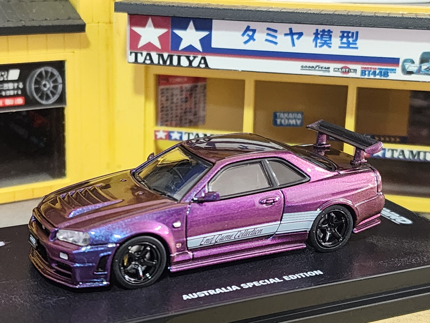 Inno64 Nissan Skyline GT-R R34 Z-tune Magic Purple Endgame Collection