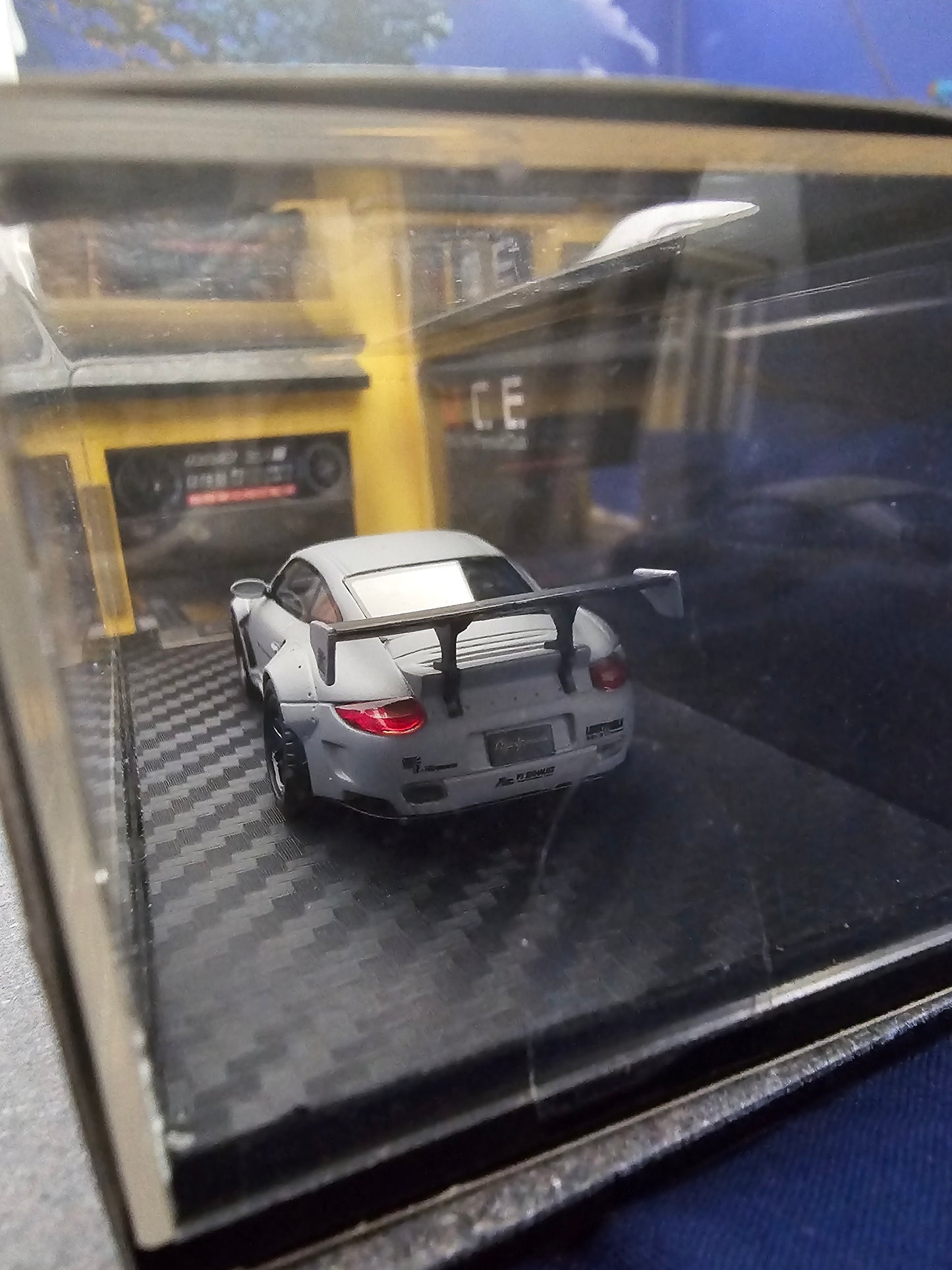 MCE 1/64 Liberty Walk LB Works Porsche 911 997 Grey