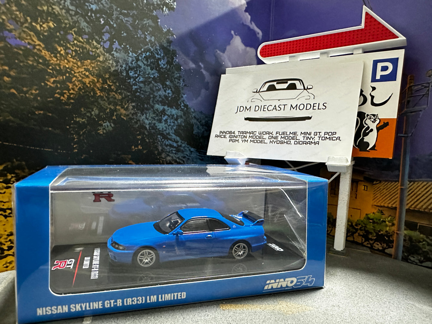 Inno64 Nissan Skyline GT-R R33 LM Limited IN64-R33-LMLTD