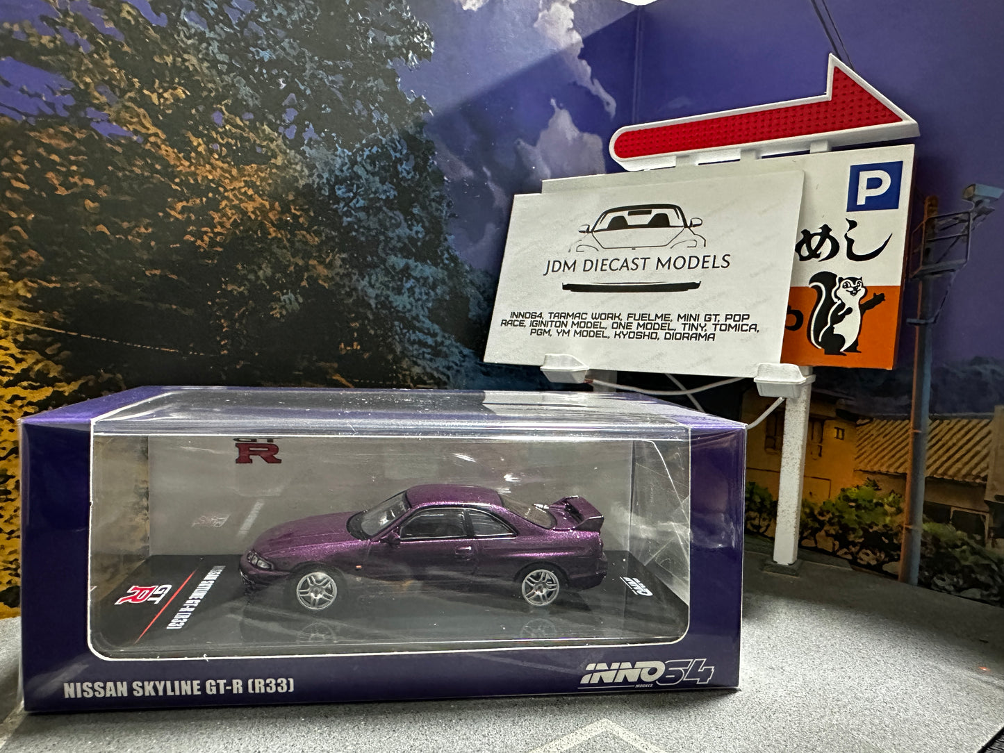 Inno64 Nissan Skyline GT-R R33 Midnight Purple IN64-R33-MP