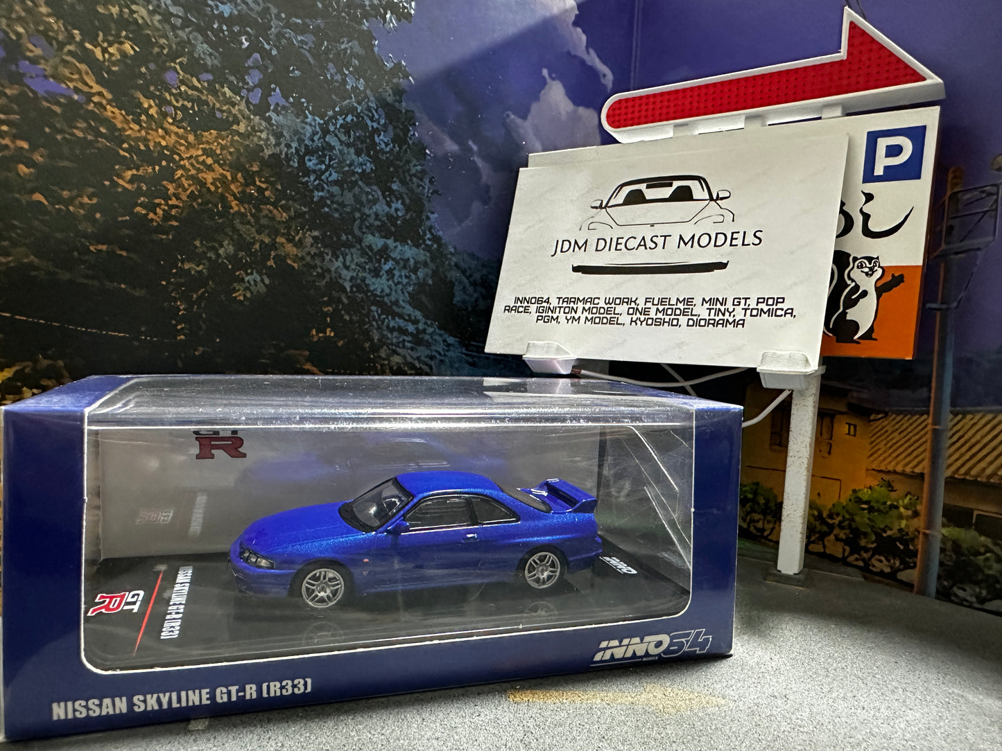 Inno64 Nissan Skyline GT-R R33 Bayside Blue IN64-R33-CBL
