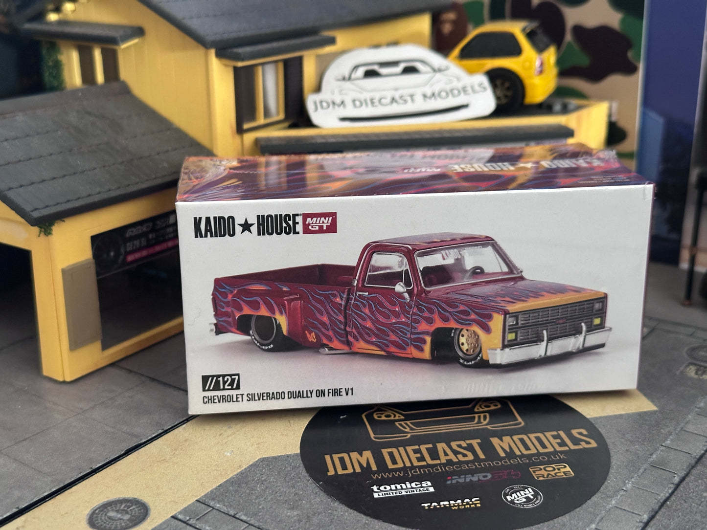 Kaido House Chevrolet Silverado Dually on Fire V1