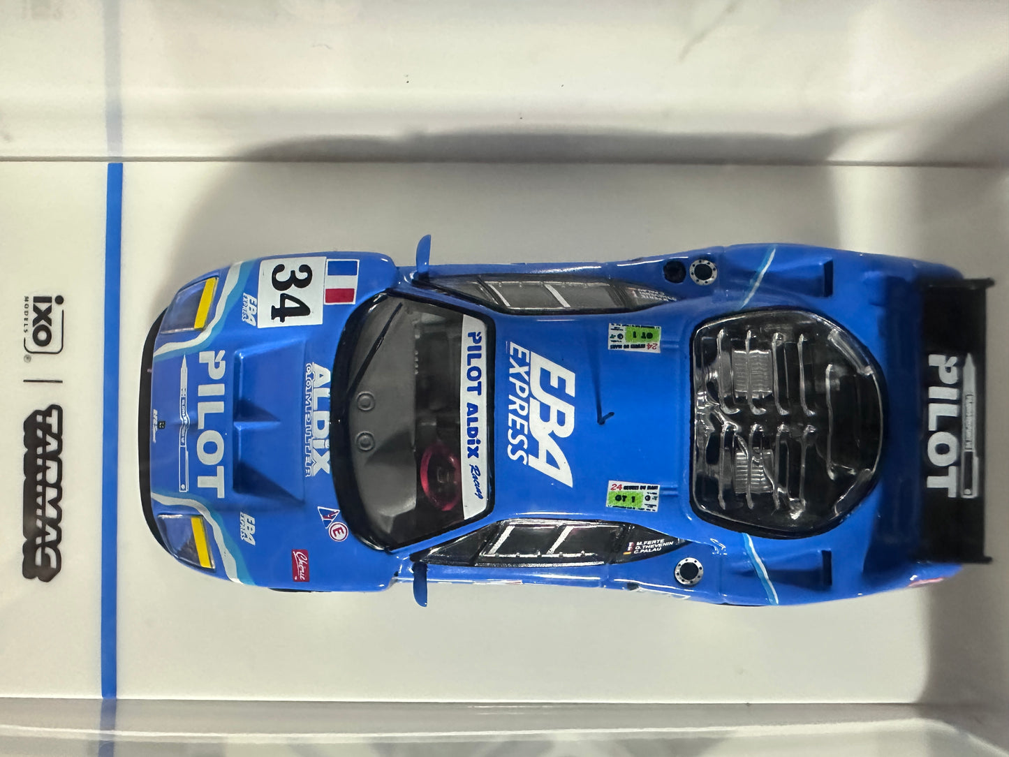 Tarmac Works Ferrari F40 LM 24hr of Le Mans 1995 M. Ferté O. Thévenin C. Palau