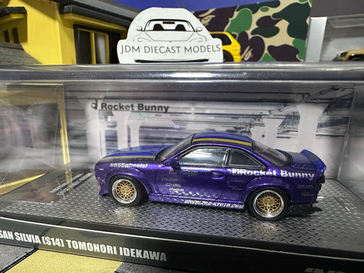 Inno64 Nissan Silvia S14 Rocket Bunny BOSS TOMONORI IDEKAWA