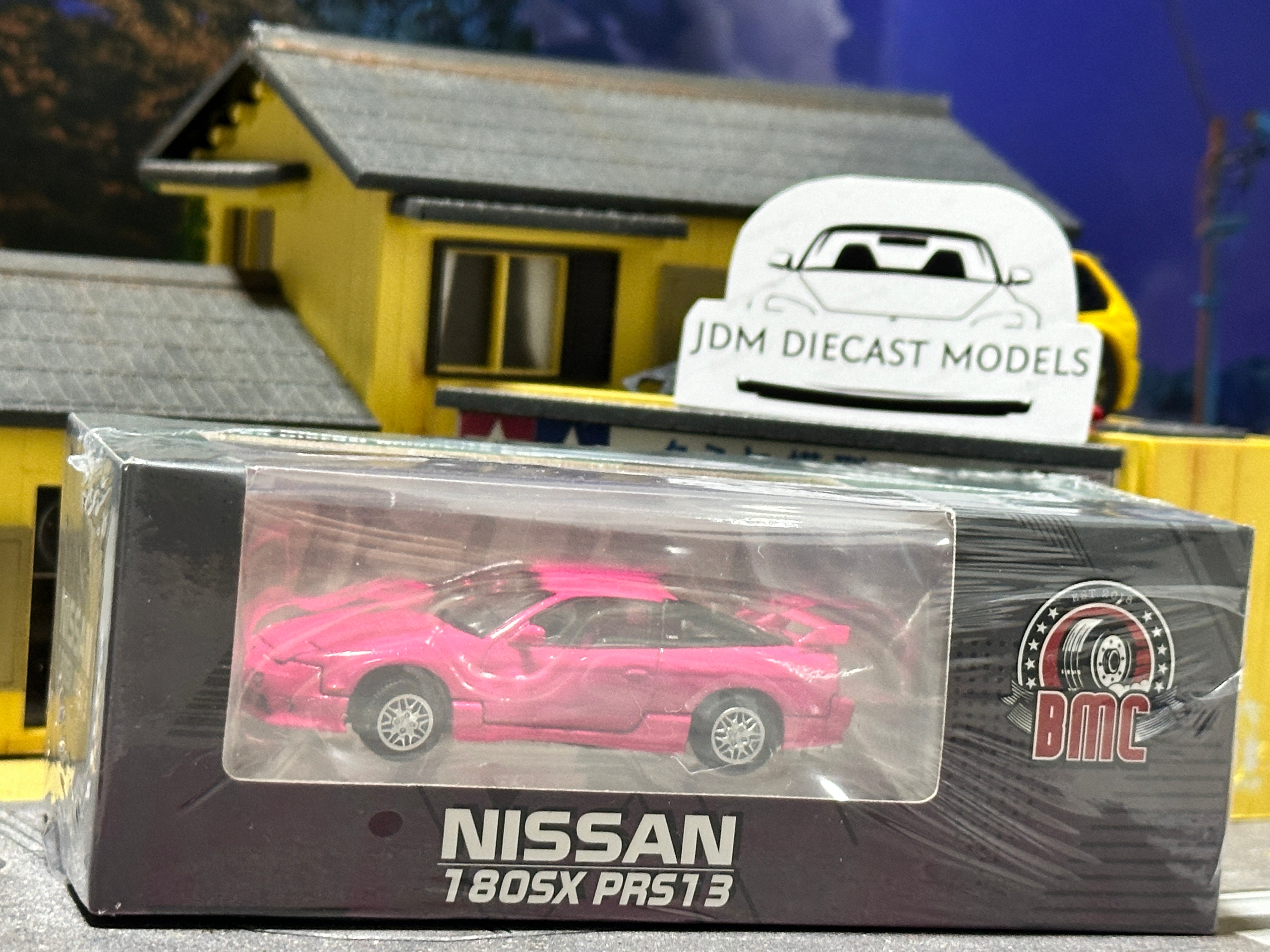 1043007_4 1043007_4