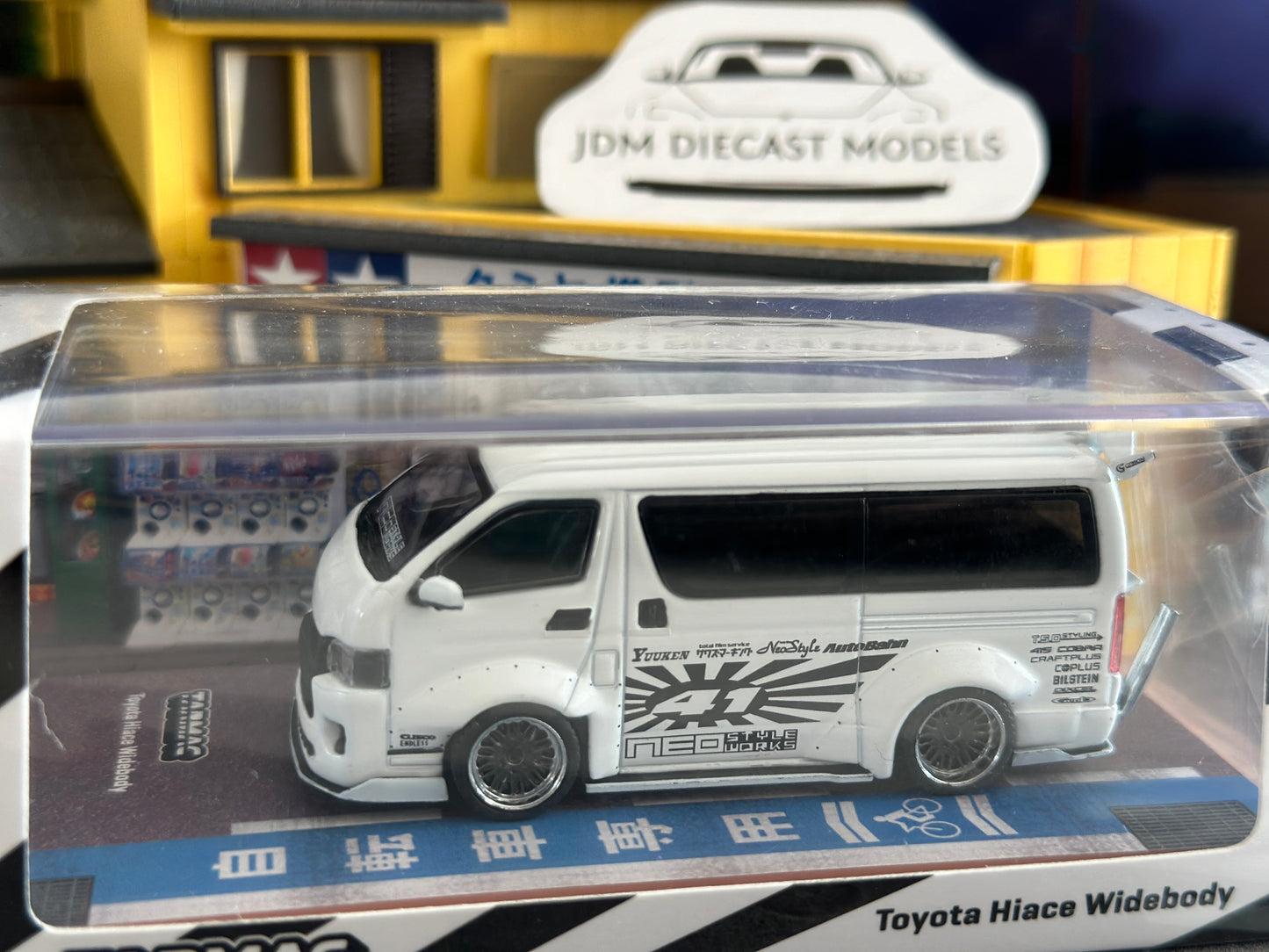 Tarmac Toyota Hiace Widebody White T64-038-WH JDM Very Rare