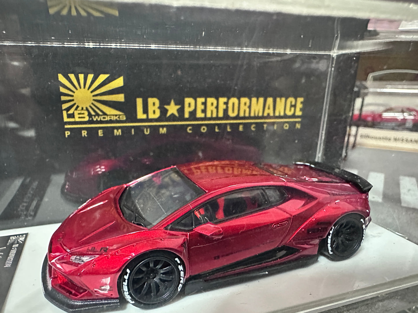 LB PERFORMANCE 1:64 LIBERTY WALK LB-WORKS Huracan LP610 Chrome Red Resin