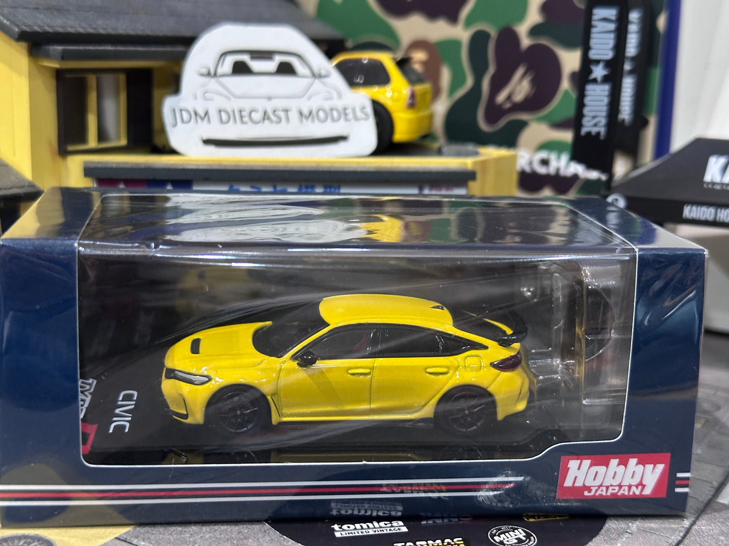 Hobby Japan Honda Civic Type R FL5 with Engine Display Model Yellow Customised Color HJ641063Y