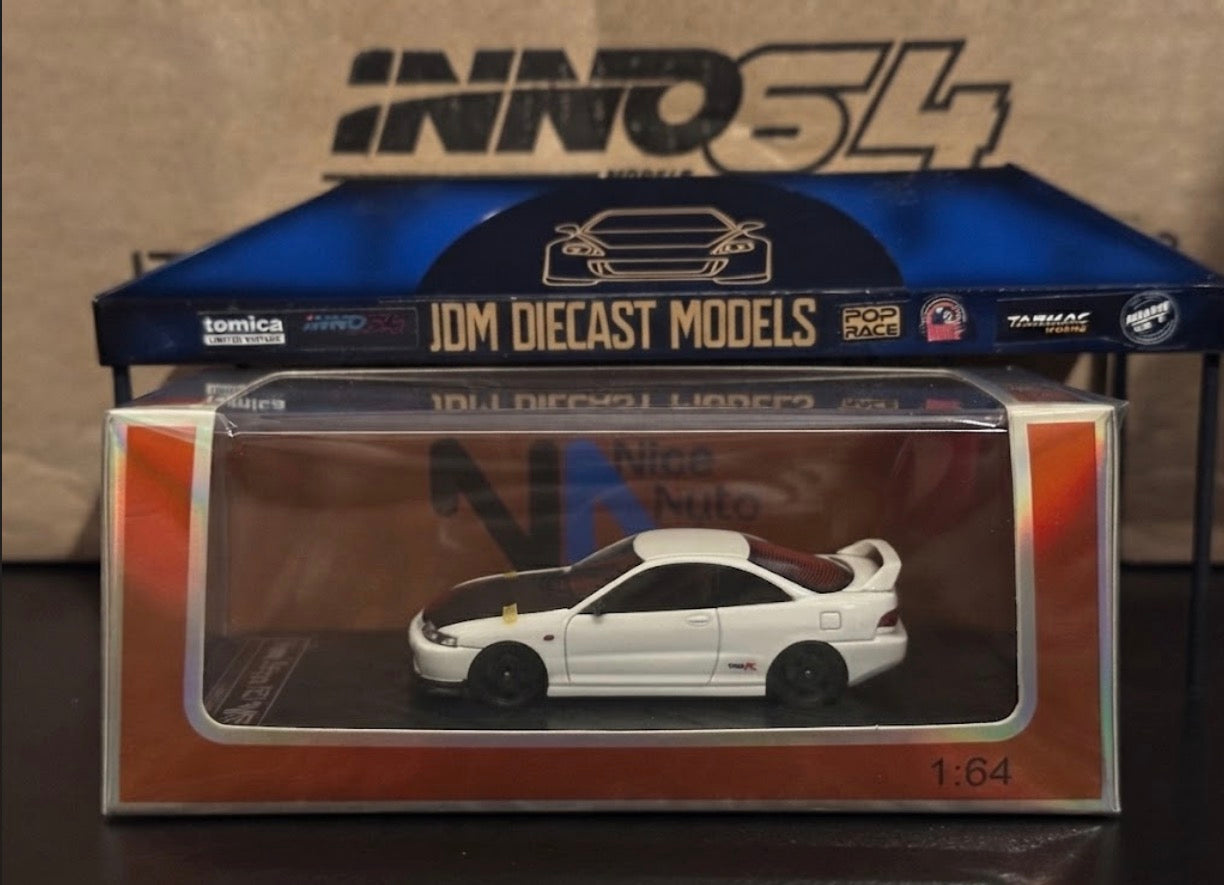 Nice Auto Honda Integra DC2 White Resin