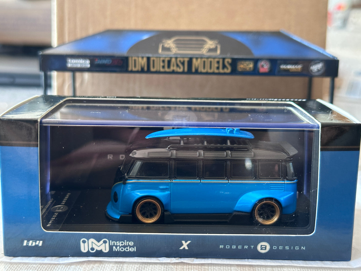Inspire Model Volkswagen Kombi Camper Van Black and Blue Robert Design-Model