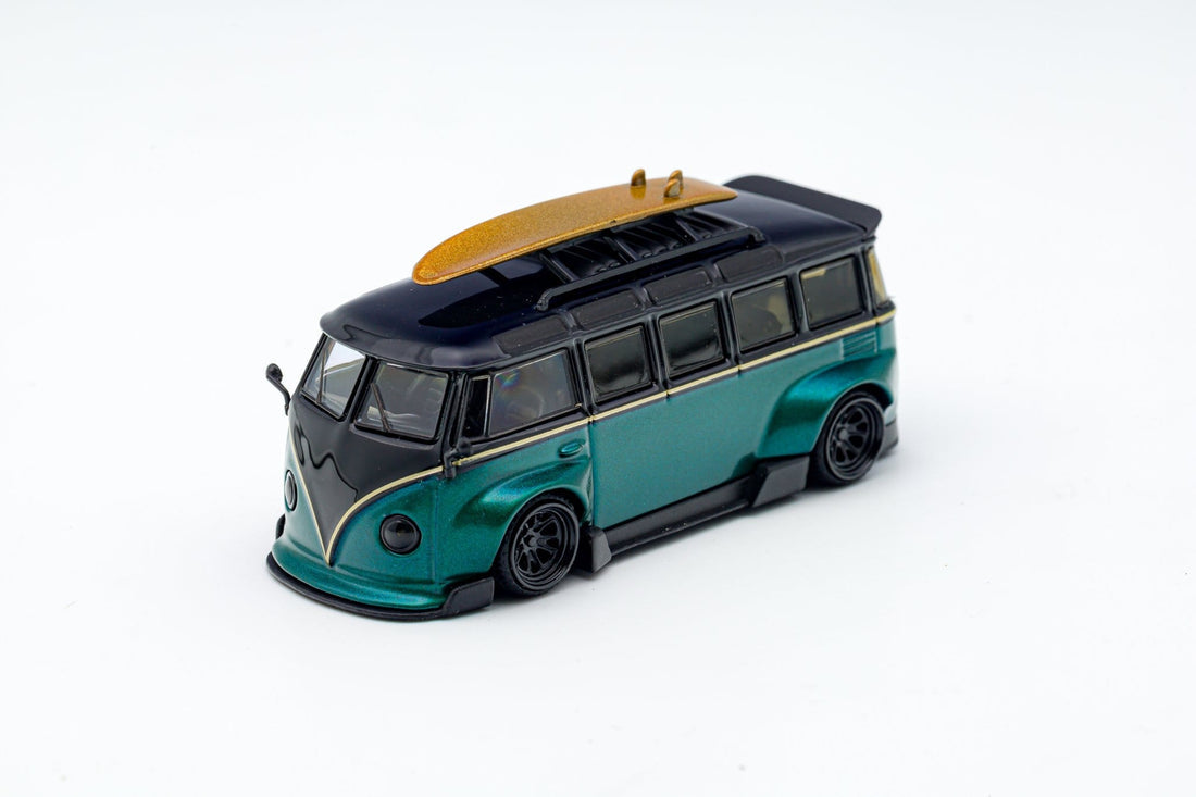 Inspire Model Volkswagen Kombi Camper Van Black and Green Robert Design-Model