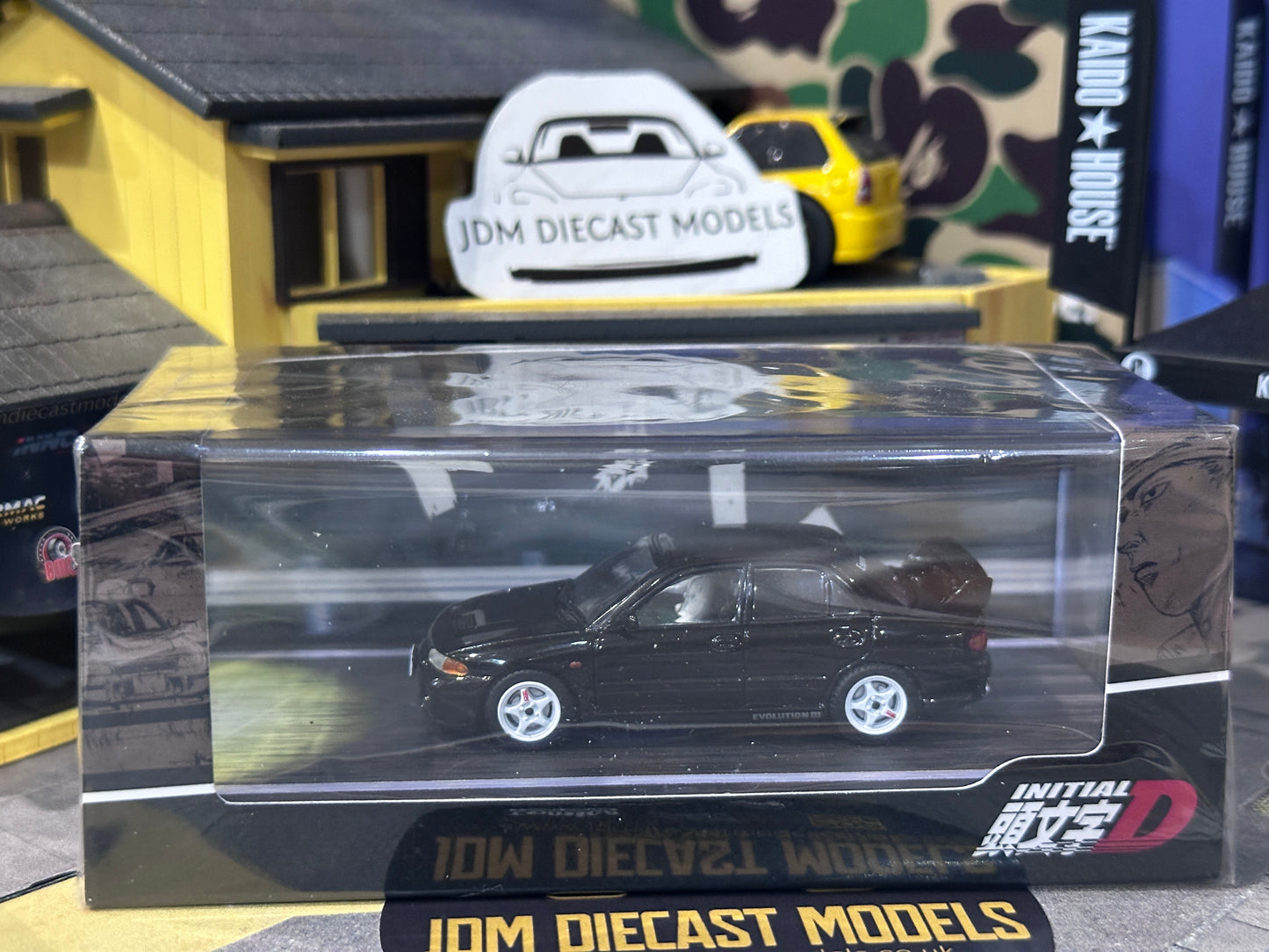 Hobby Japan Mitsubishi Lancer RS Evolution III Initial D VS.Ryosuke Takahashi w/Kyoichi Sudo Figure
