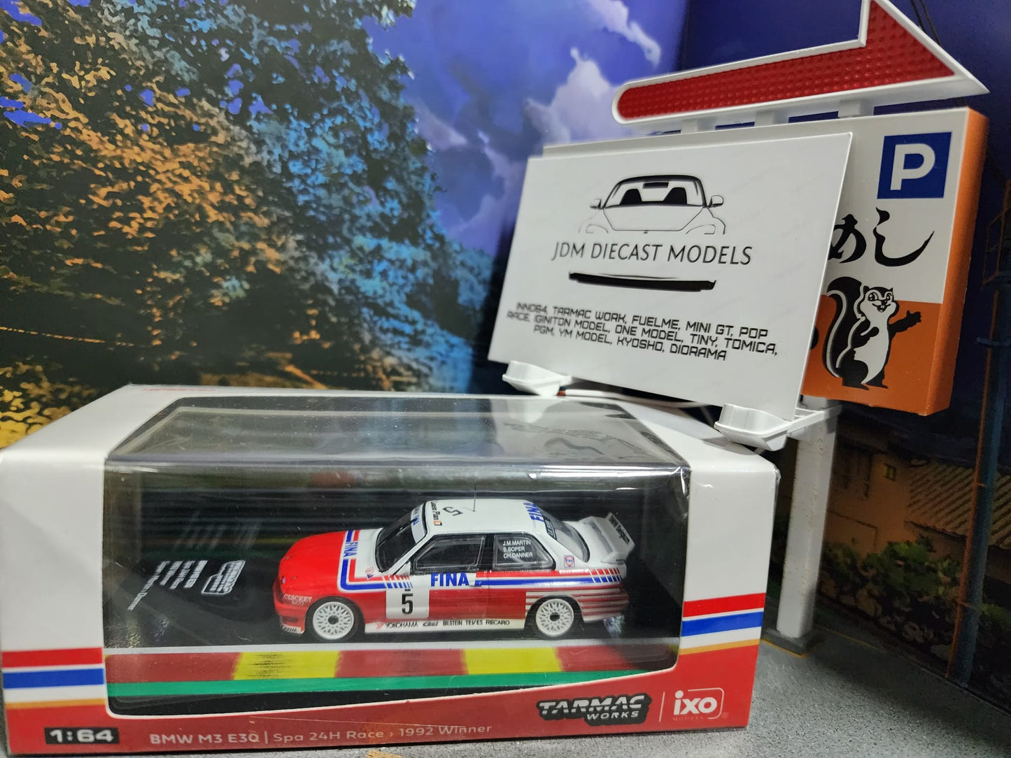 Tarmac Works BMW M3 E30 Spa 24h Race 1992 Winner Soper/ Martin/ Danner Fina #5