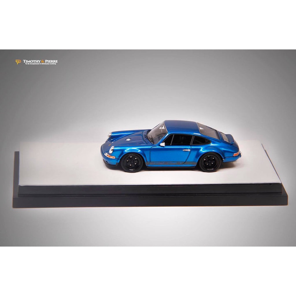 Timothy & Pierre Singer Vehicle Porsche 911 (964) Clear Blue Metallic Resin Limited edition 499pcs