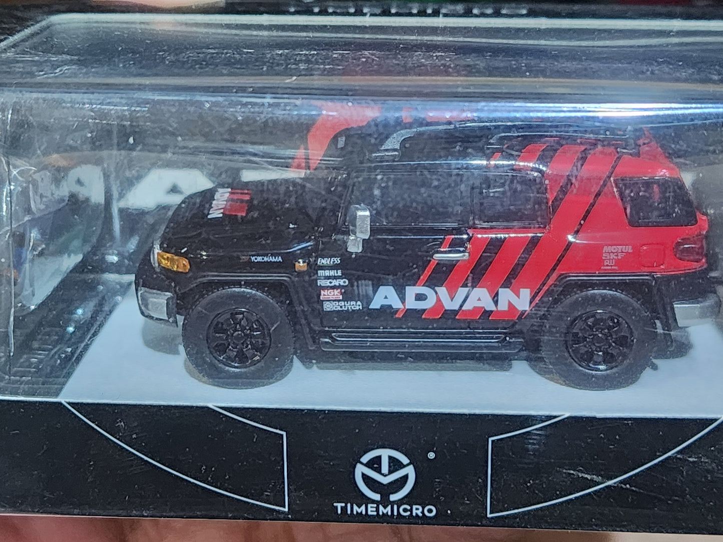 TimeMicro 1/64 Toyota FJ Cruiser ADVAN with figure