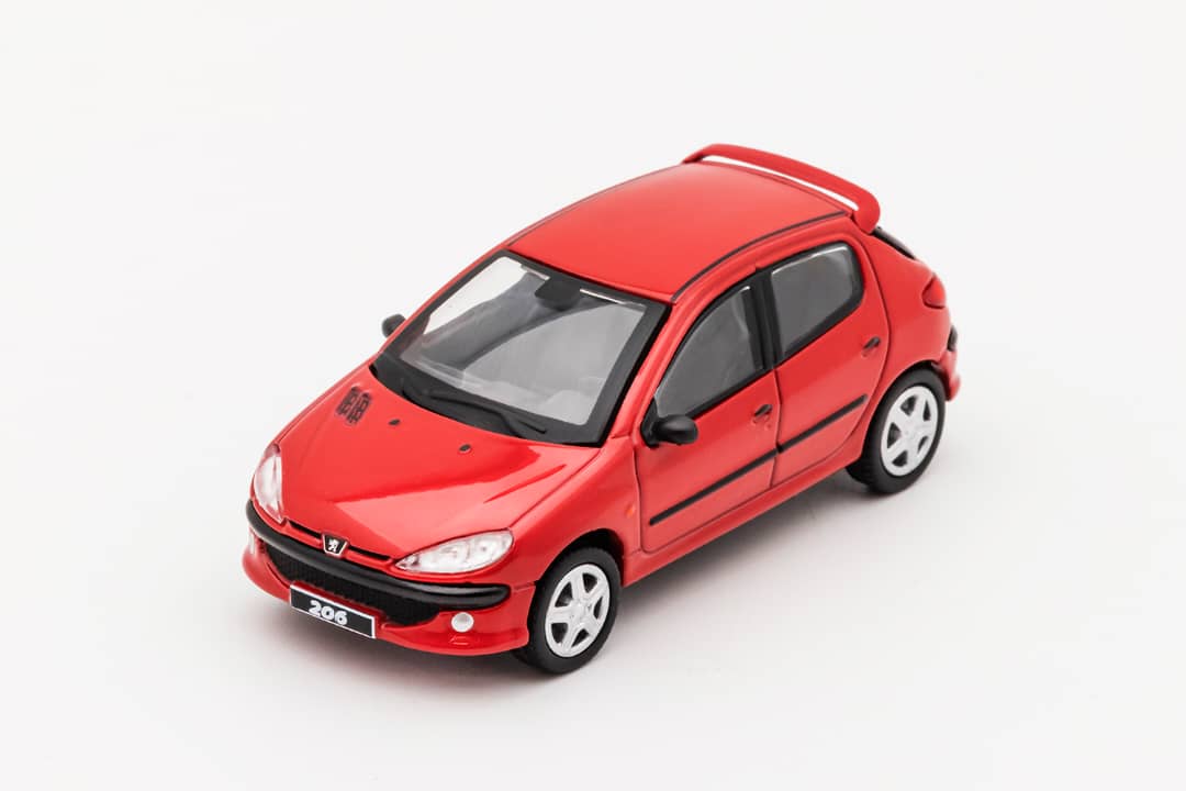 DCT Peugeot 4-door 206