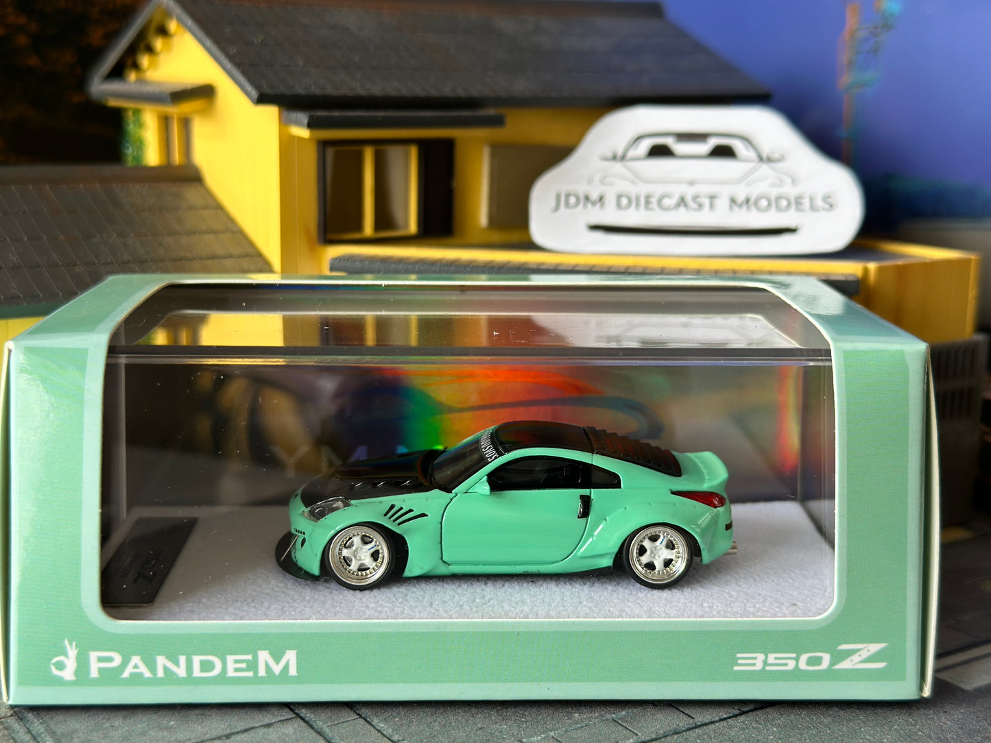 YM Model Fairlady 350Z Pandem Green Resin 299pcs