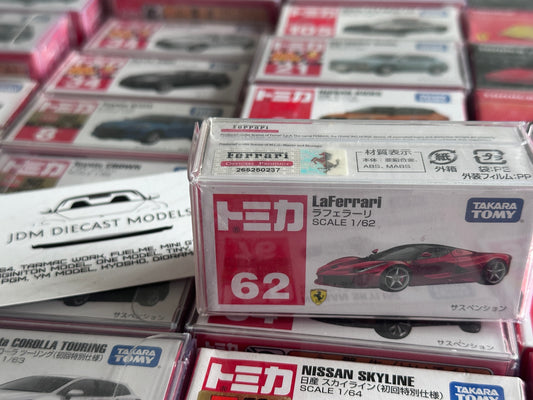 Takara Tomy Tomica No.62 Ferrari LaFerrari Red