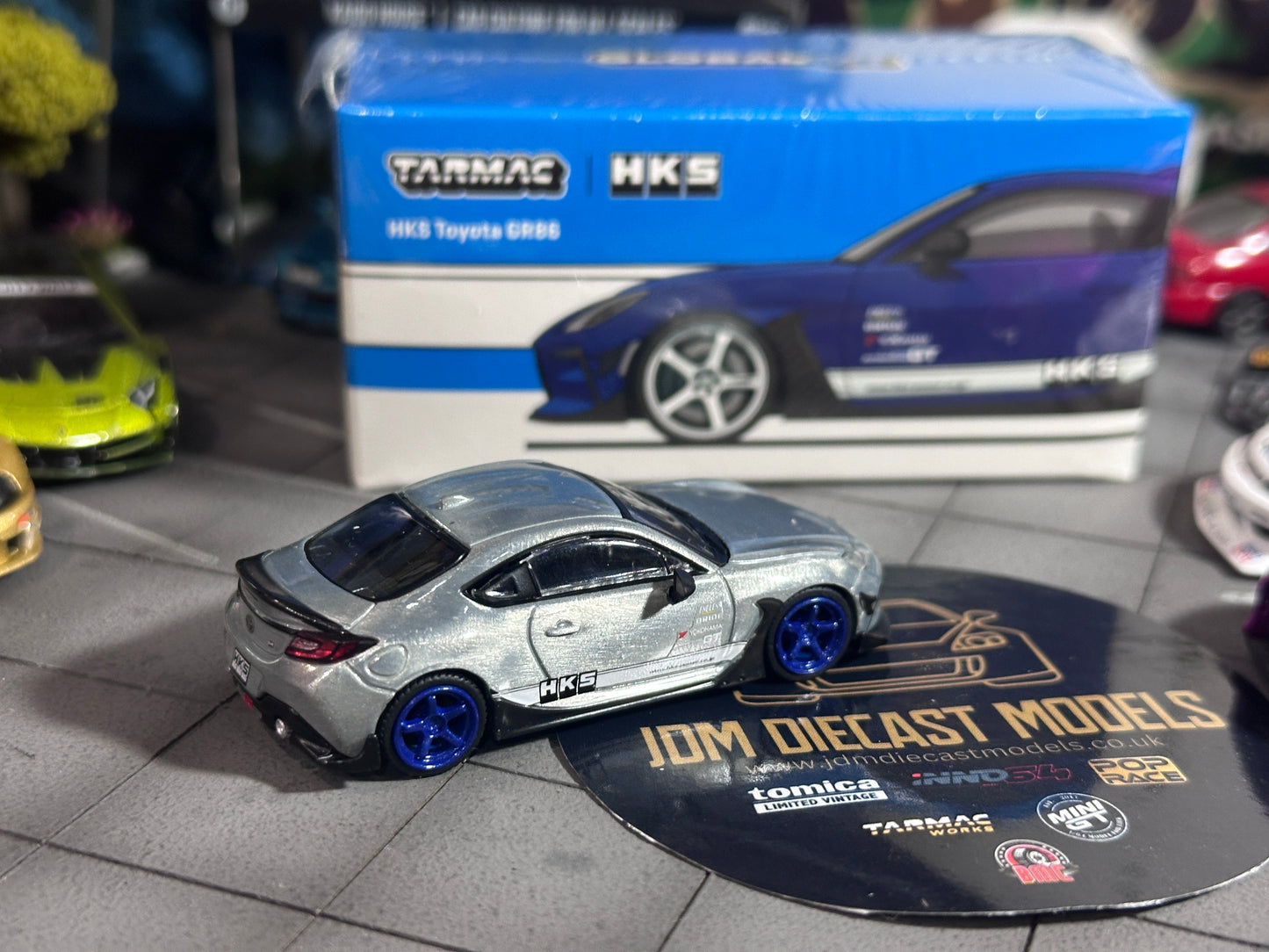 [Chase] Tarmac Works HKS Toyota GR86 (Blue Metallic) T64G-038-BL