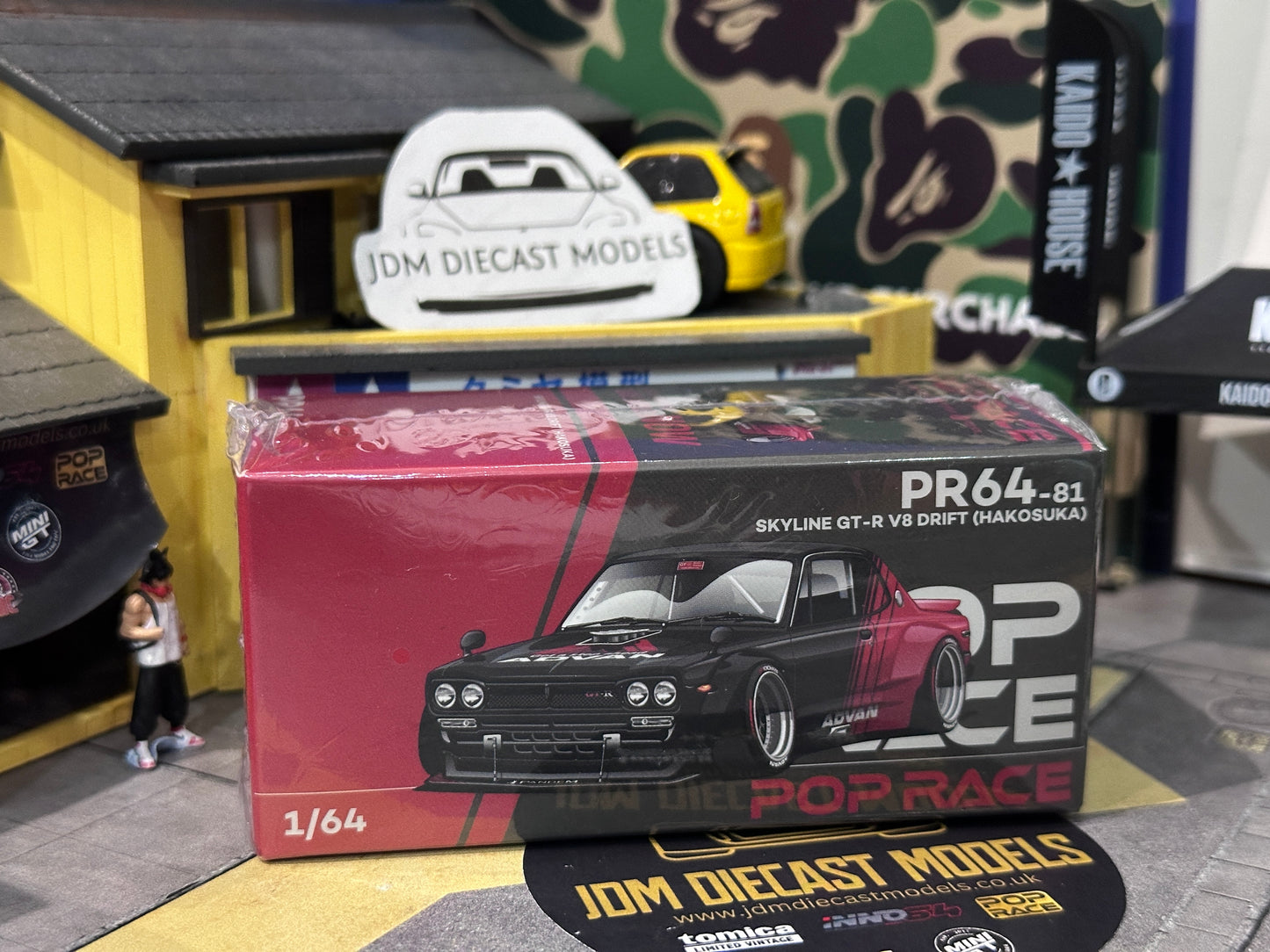 PopRace 1/64 Skyline GT-R V8 Drift (Hakosuka) Advan Livery PR64-81