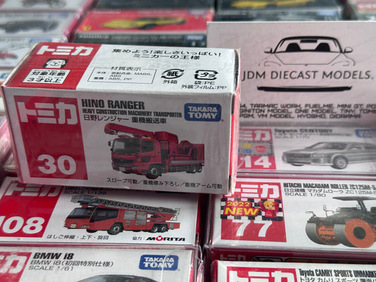Takara Tomy Tomica No. 30 Hino Ranger Heavy Construction Machinery Transporter