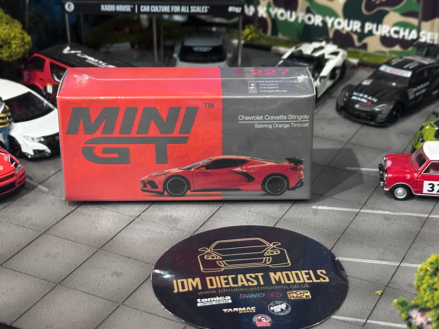 Mini GT Chevrolet Corvette Stingray 2020 Sebring Orange Tintcoat MGT00227