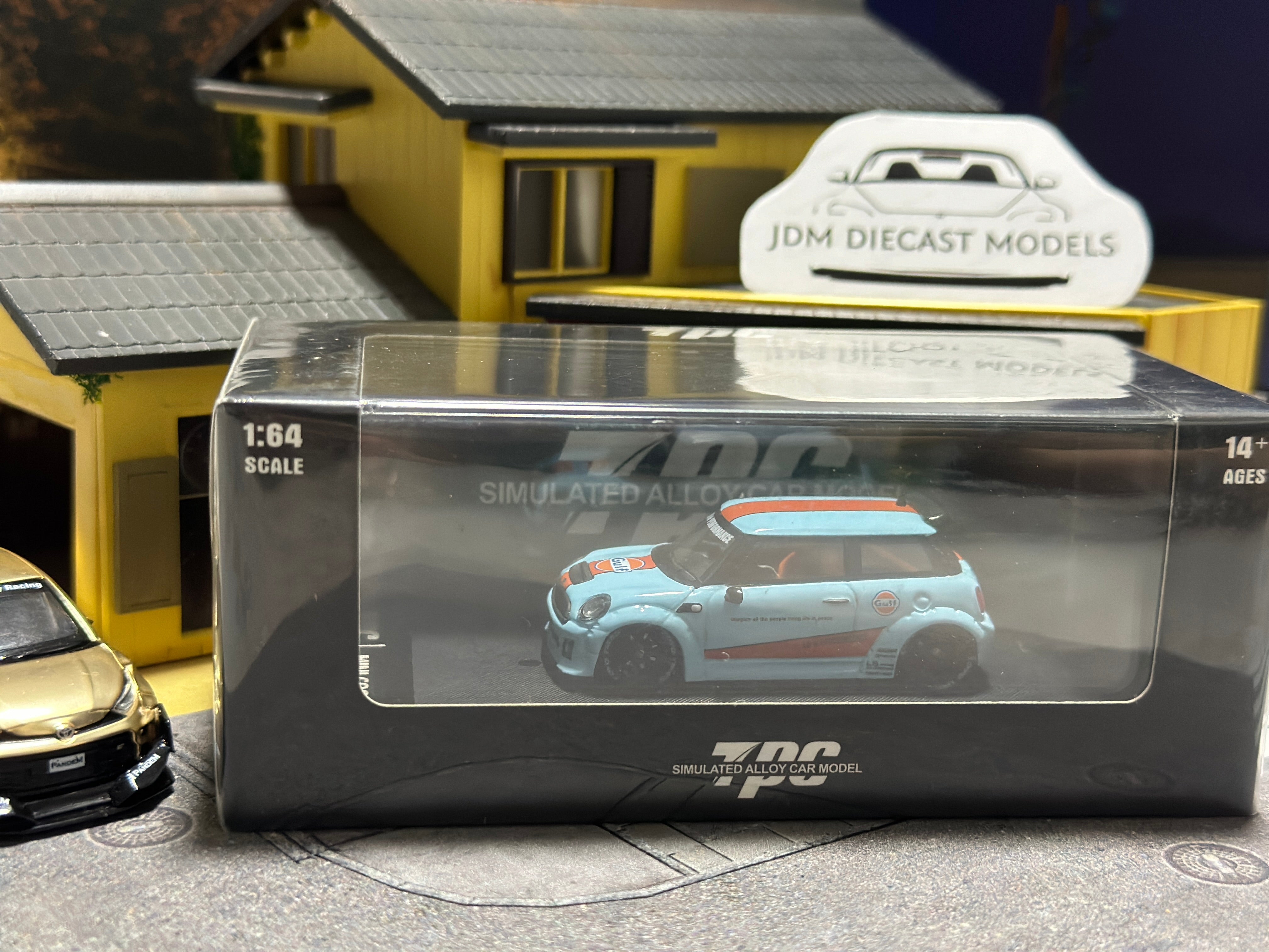 TPC LBWK Mini Cooper Gulf limited 499pcs – JDM Diecast Models