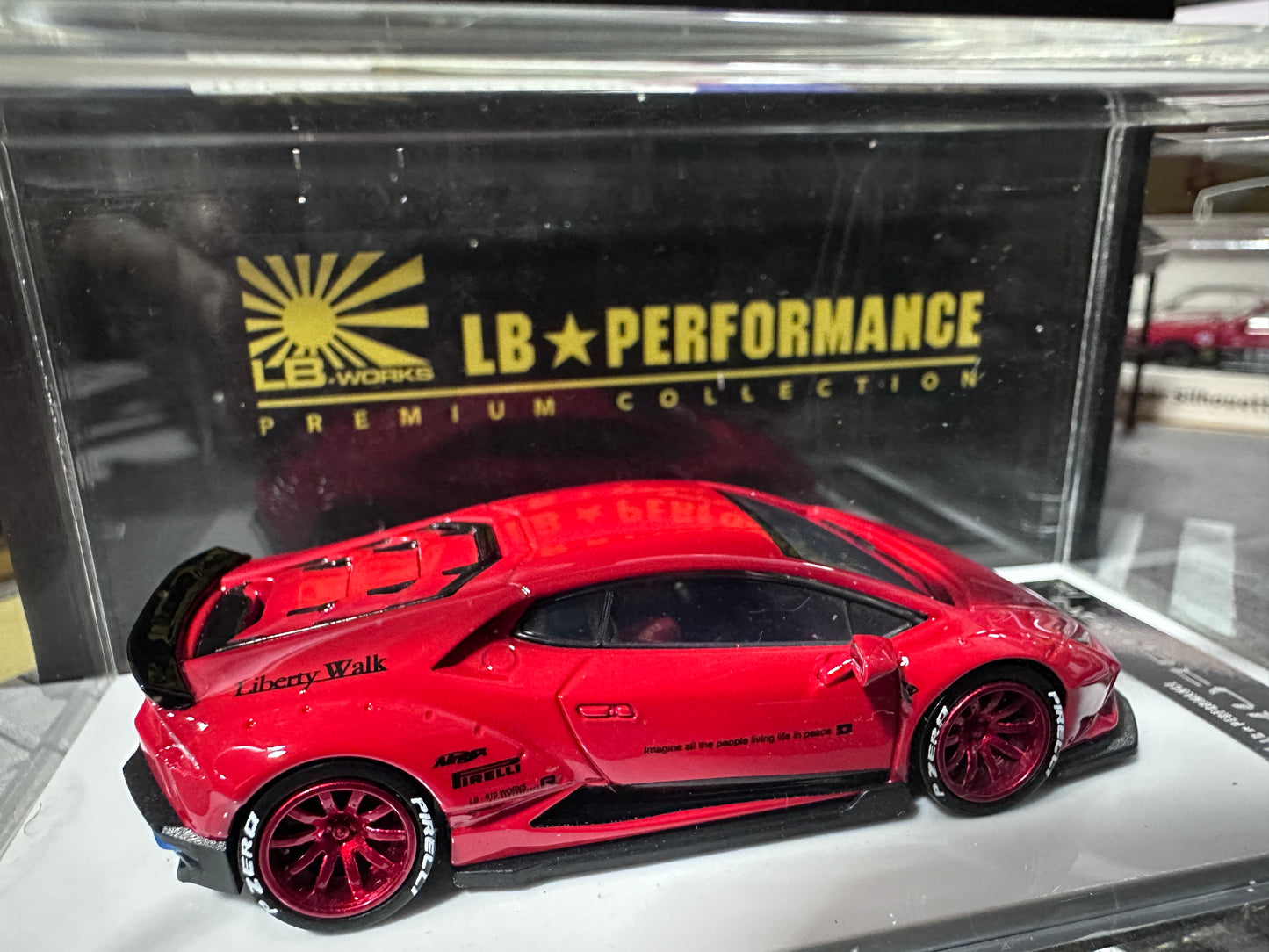 LB PERFORMANCE 1:64 LIBERTY WALK LB-WORKS Huracan LP610 Red Resin