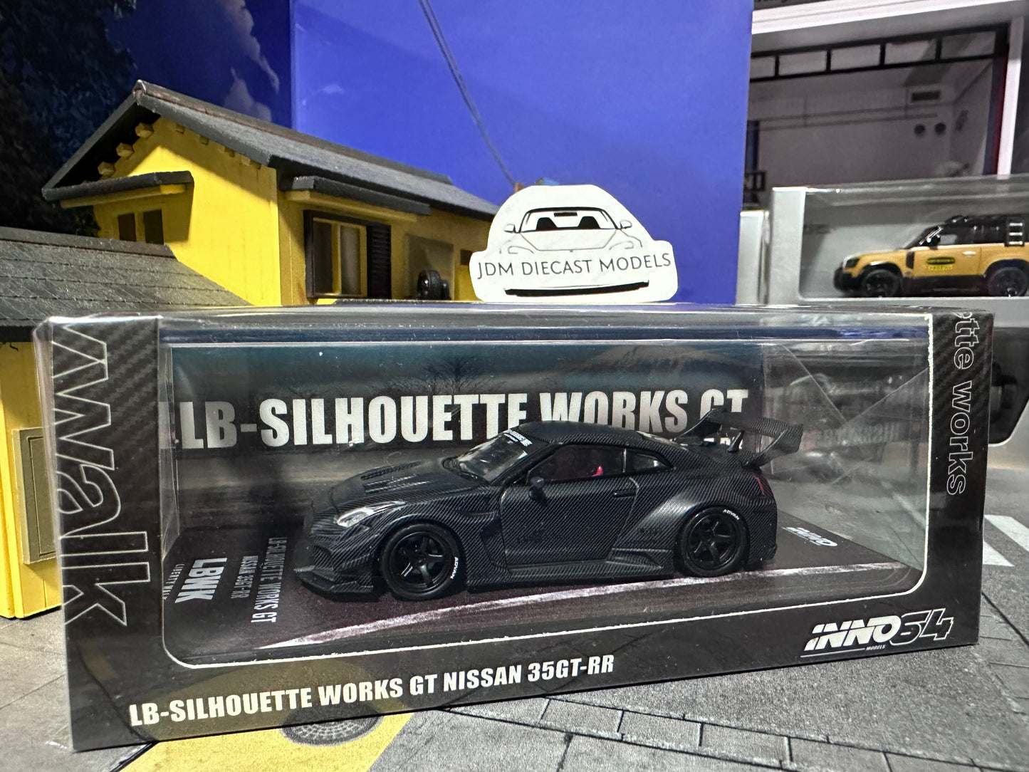 Inno64 Nissan GT-R (R35) LBWK Super Silhouette 35GT-RR Full Dry Carbon ...