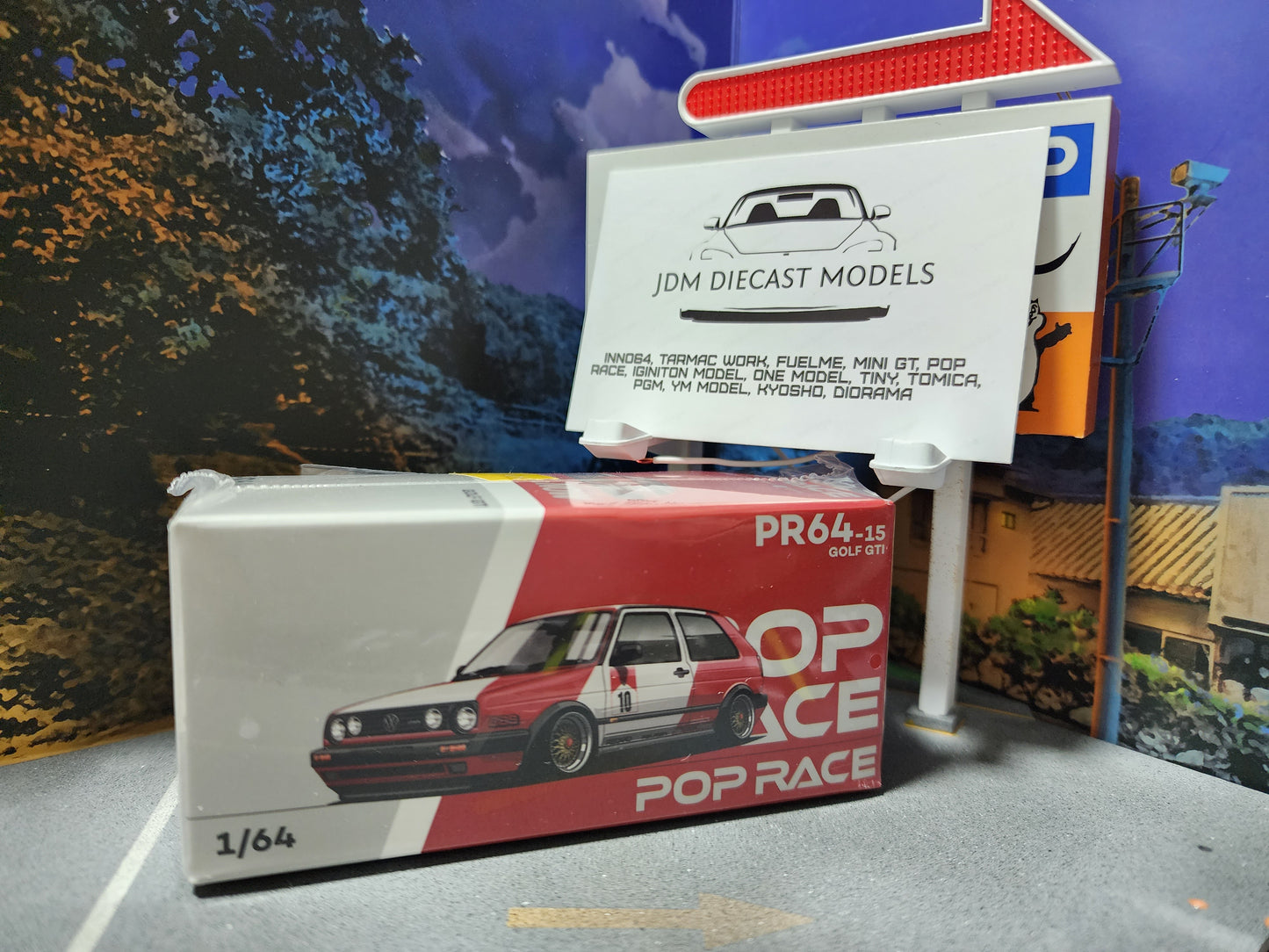 Poprace Volkswagen Golf GTi MKII Red/White