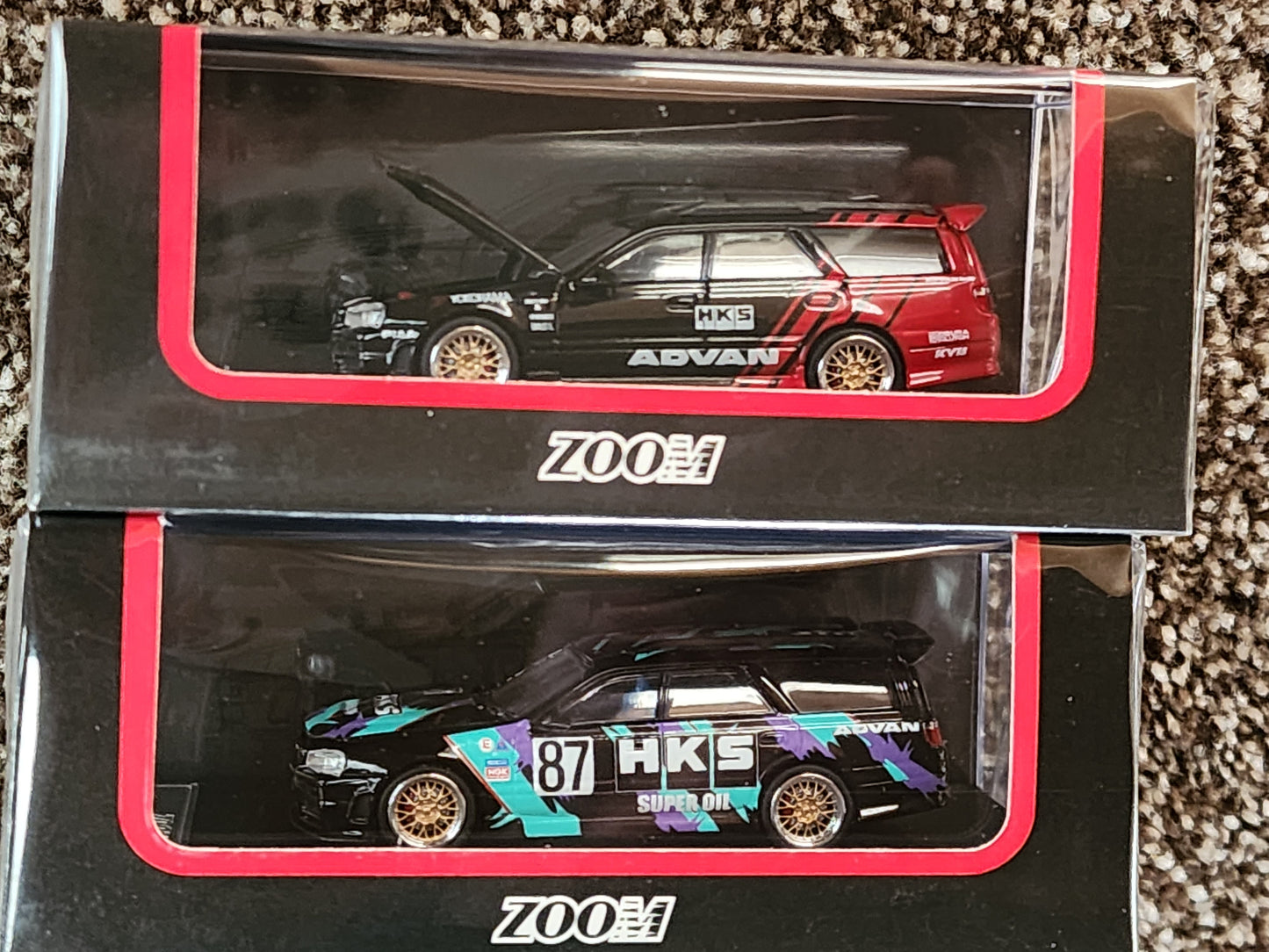 Zoom Models R34 Stagea with Openable Hood & Engine Details
