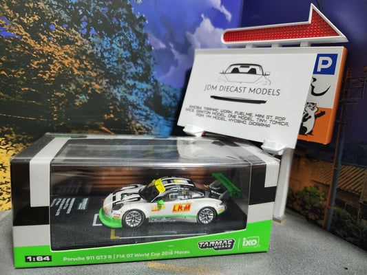 Tarmac Works Porsche 911 GT3 R FIA GT World Cup 2016 Macau LKM ixo