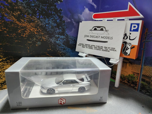 Focal Horizon Skyline GT-R BCNR33 Silver Open Bonnet with Engine Detail 999pcs