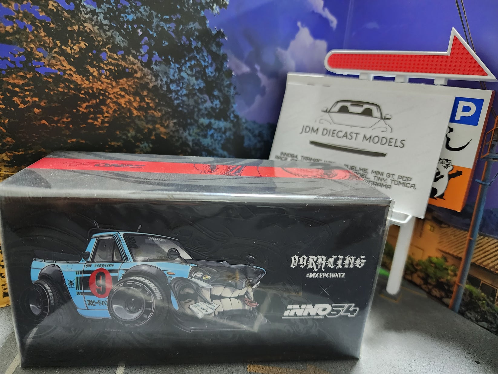 Inno64 Nissan Sunny Hakotora 09Racing Decepcionez IN64-HKT-09R – JDM ...