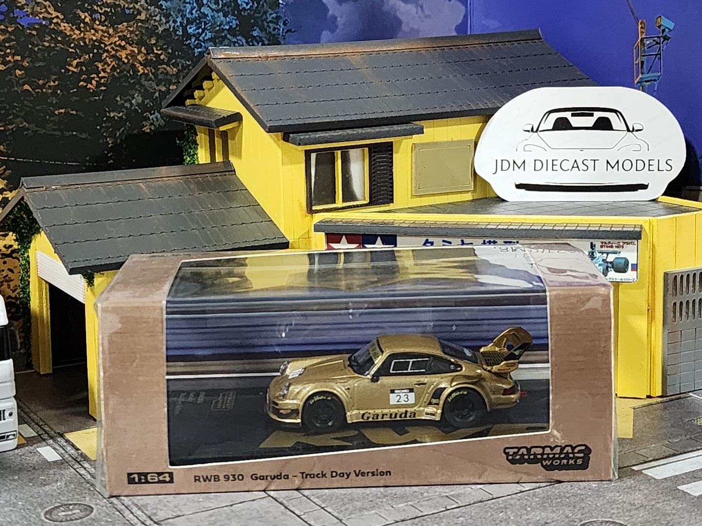 Tarmac Works Porsche RWB 930 Garuda Track Day Version Indonesia Special Edition T64-015-GA2