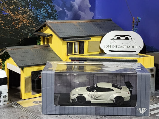 MCE Skyline GT-R R35 Pearl White Resin LBWK