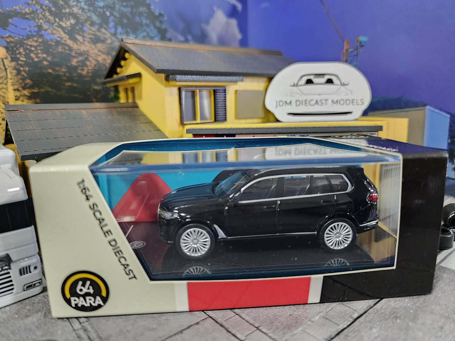 Para64 BMW X7 Black RHD PA-65191