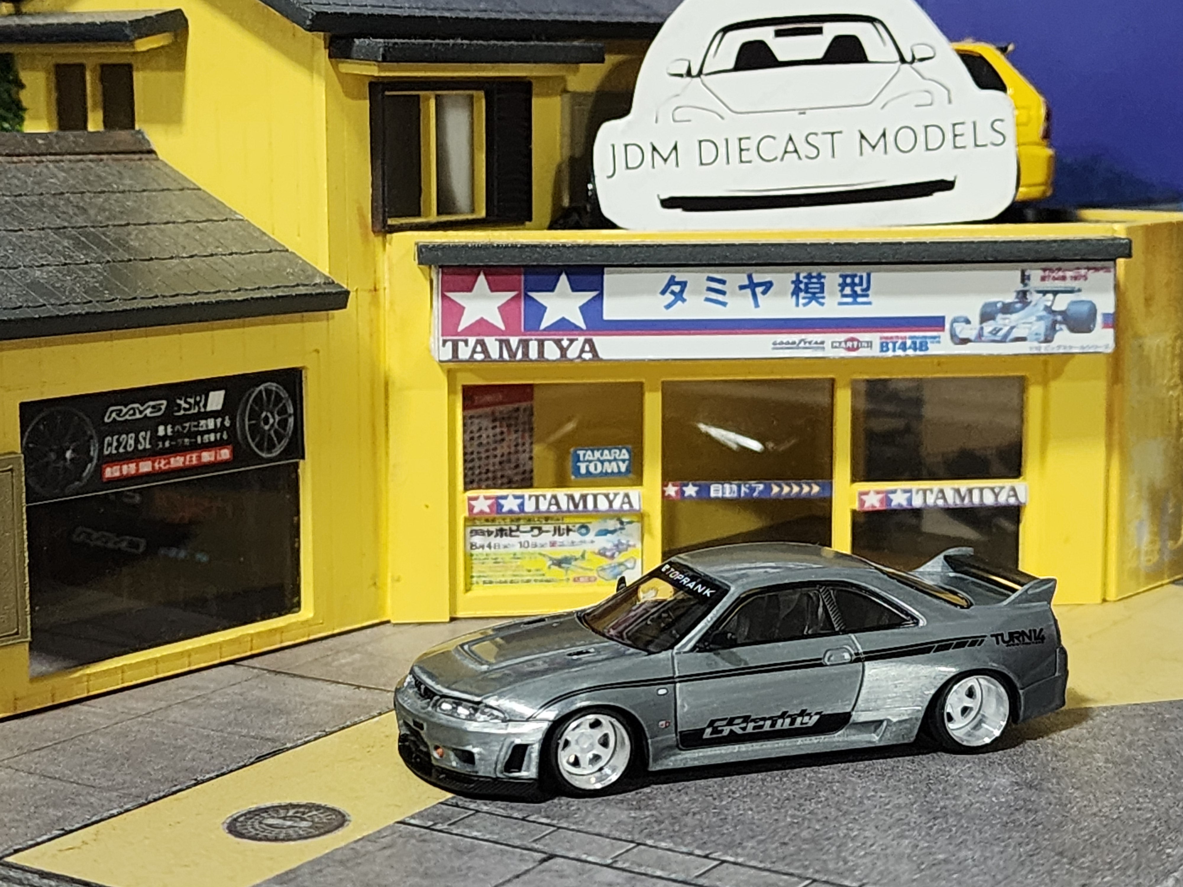 ミニカー 1/64 KAIDO HOUSE SKYLINE GTR R33 LTD s-l400.jpg