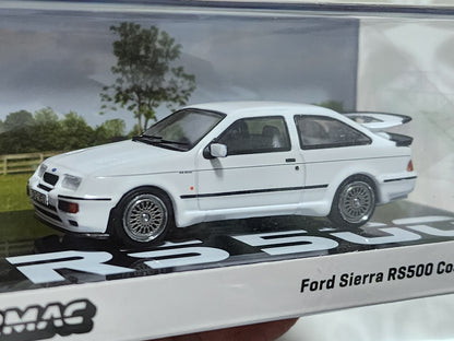 Tarmac Works Ford Sierra RS500 Cosworth White