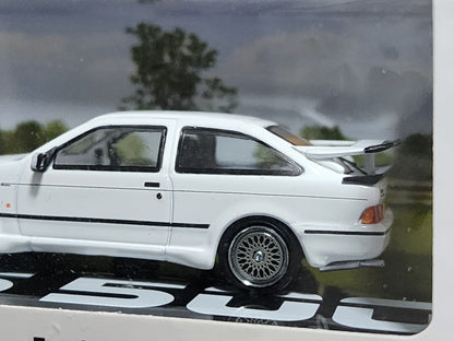 Tarmac Works Ford Sierra RS500 Cosworth White