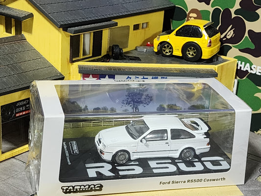 Tarmac Works Ford Sierra RS500 Cosworth White