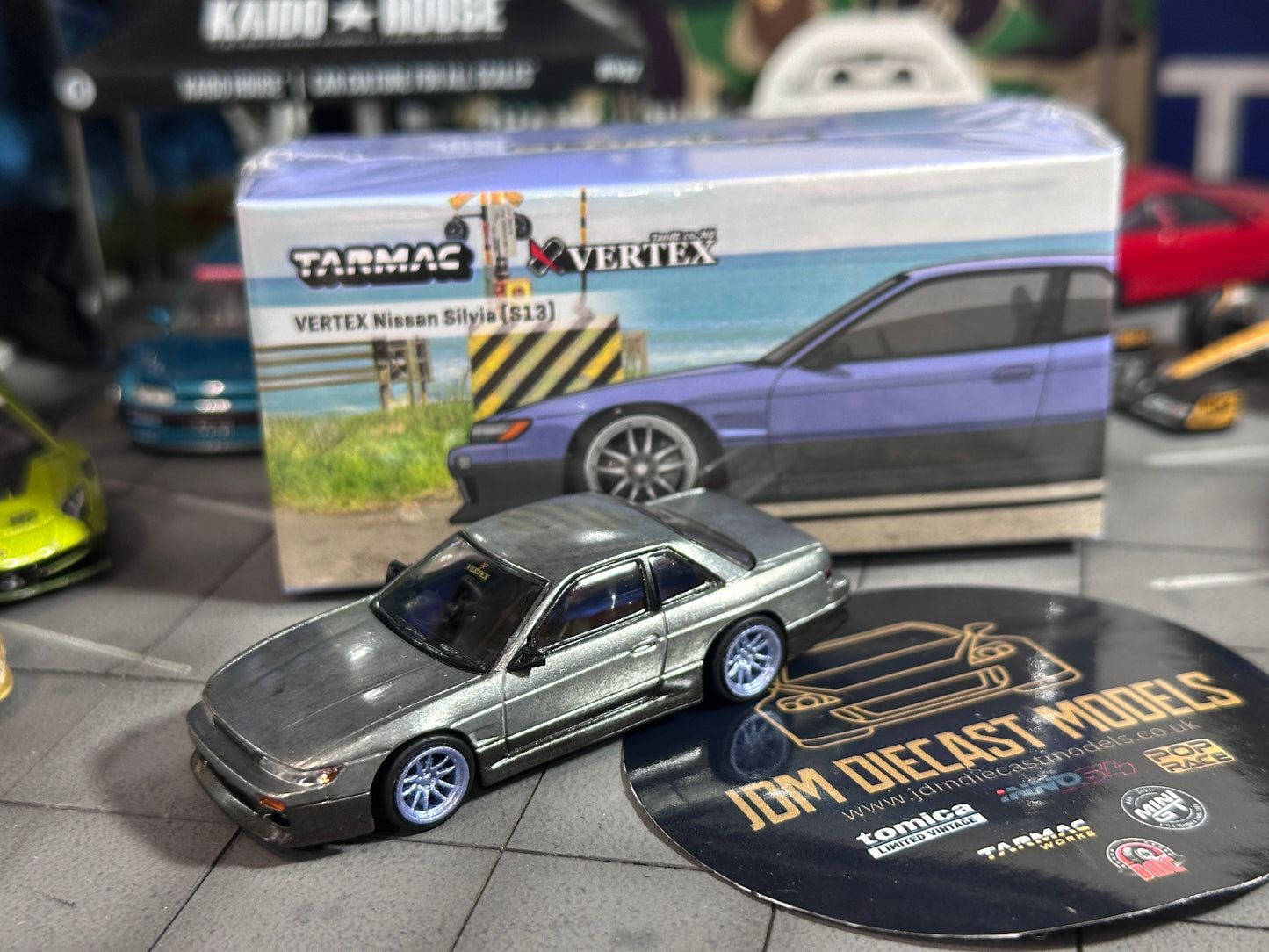 [Chase] Tarmac Works Nissan Silvia S13 Vertex Blue Gray T64G-025-PU