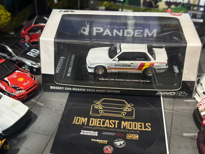 Inno64 BMW Pandem Rocket Bunny E30 Diecast Con Madrid 2026 Event Edition