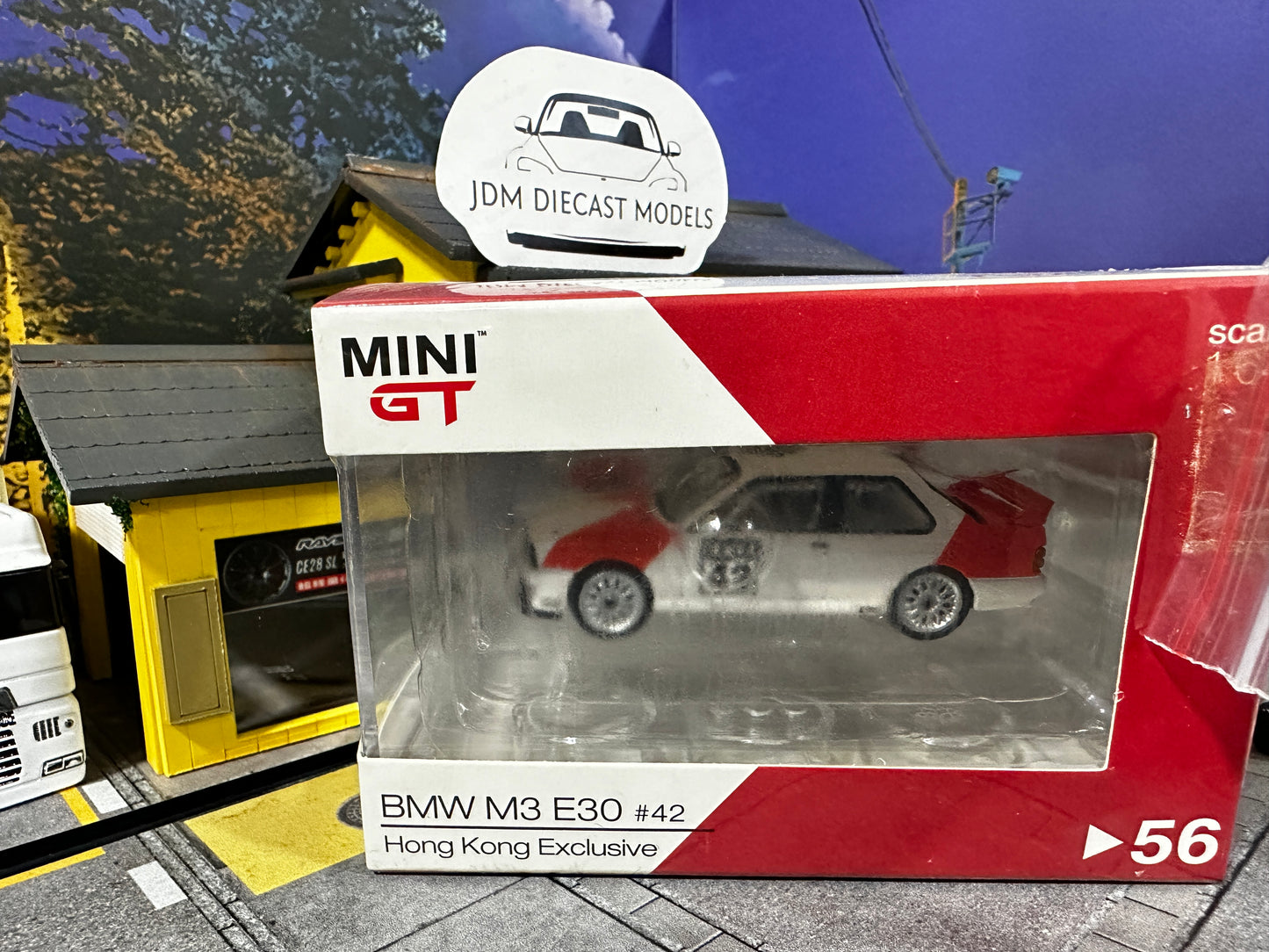 Mini GT BMW M3 (E30) #42 1991 Deutsche Tourenwagen Meisterschaft  HK Exclusive MGT00056-L